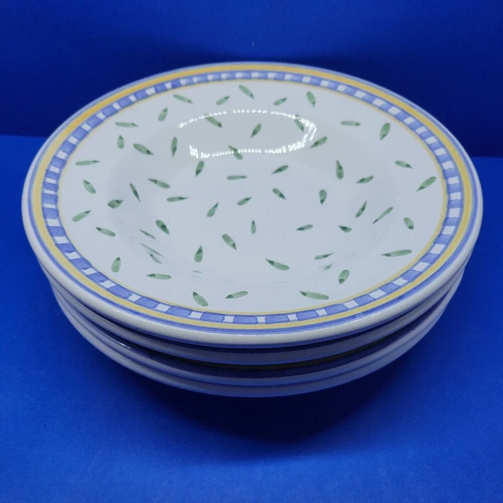 Williams Sonoma Tournesol Rimmed Soup Bowls Bundle Of 4